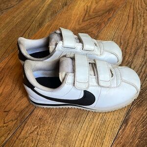 Toddler sneakers
